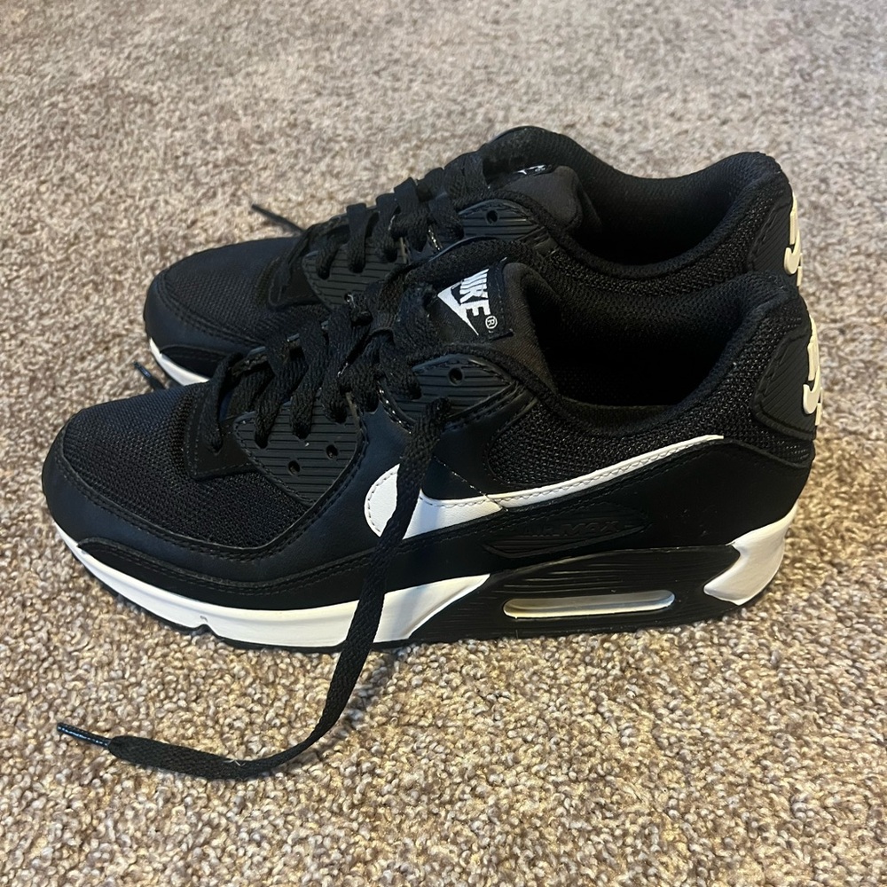Nike Air Max 90